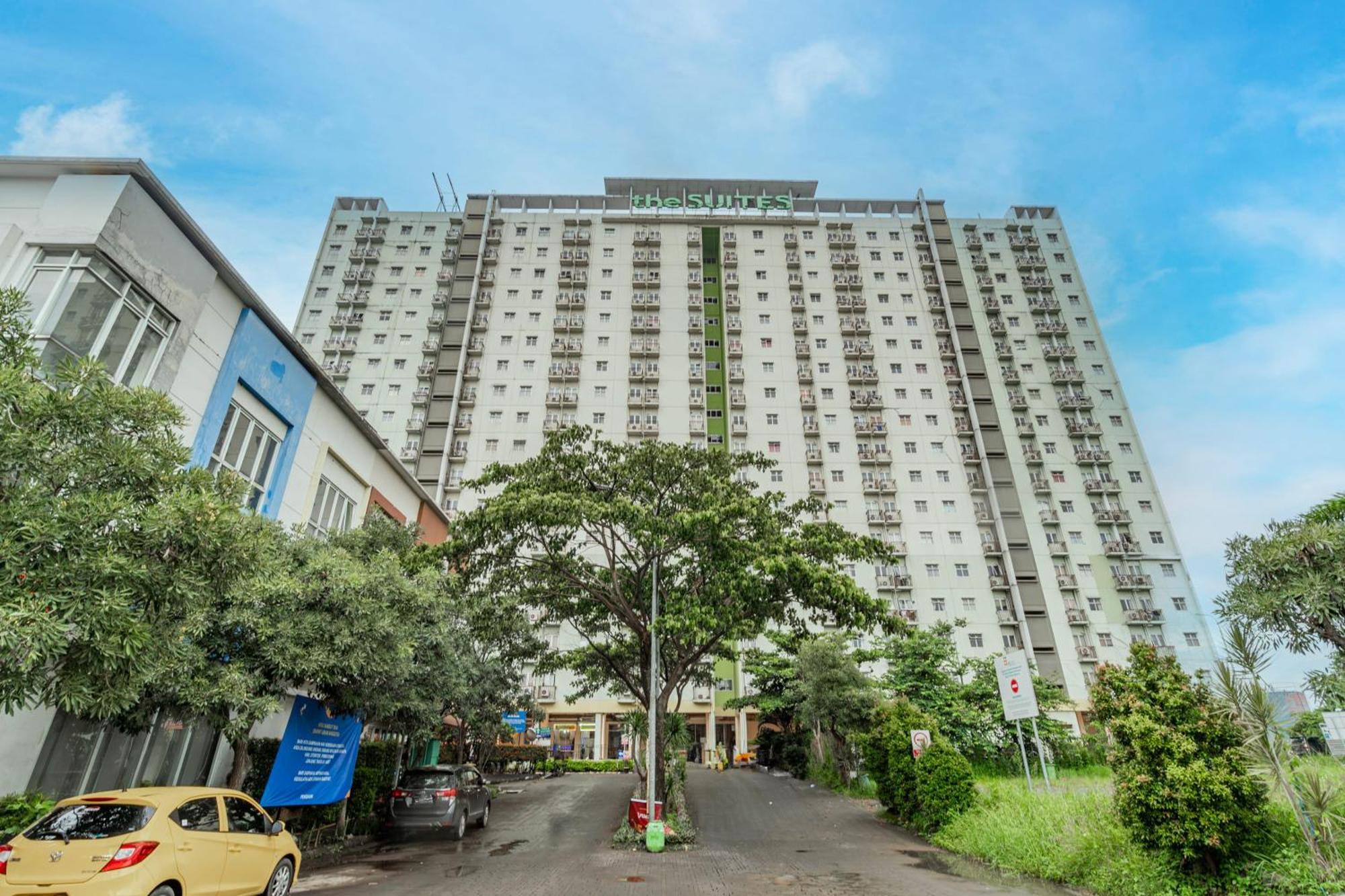 Oyo 94100 Gateway Pasteur Apartment By Ilyasa Bandung Kültér fotó